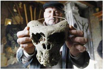 Crani degli Dei scoperti in Russia 